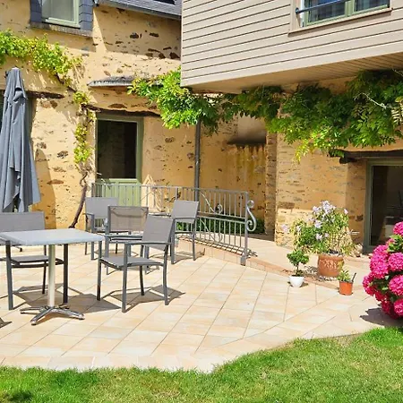 Vendégház L'amphitryon 3*