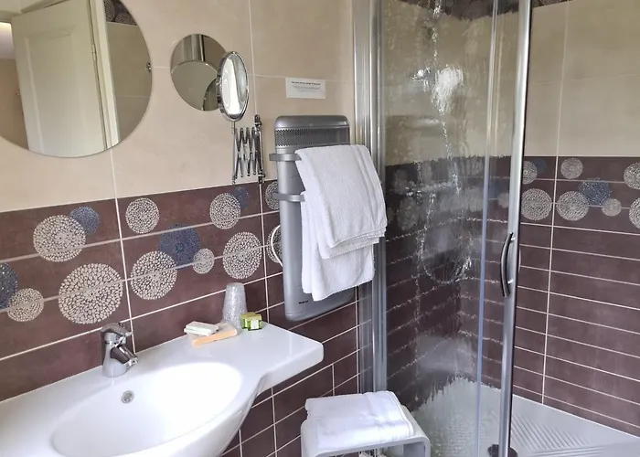 L'amphitryon ゲストハウス 3*